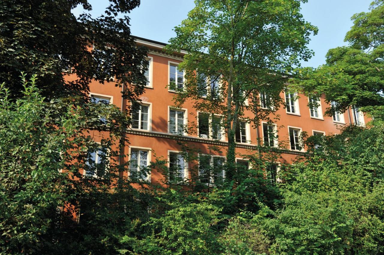 Basel Youth Hostel Екстериор снимка