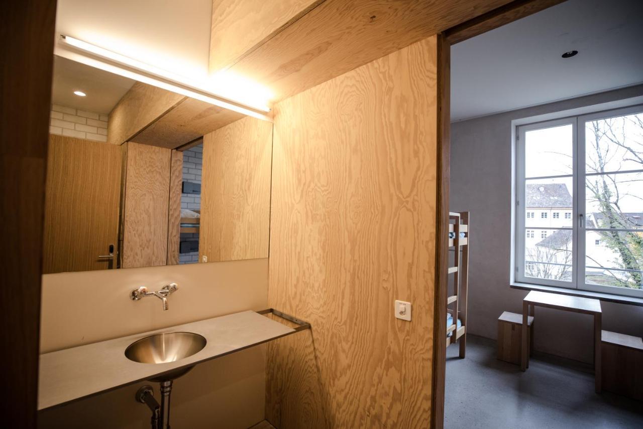 Basel Youth Hostel Екстериор снимка