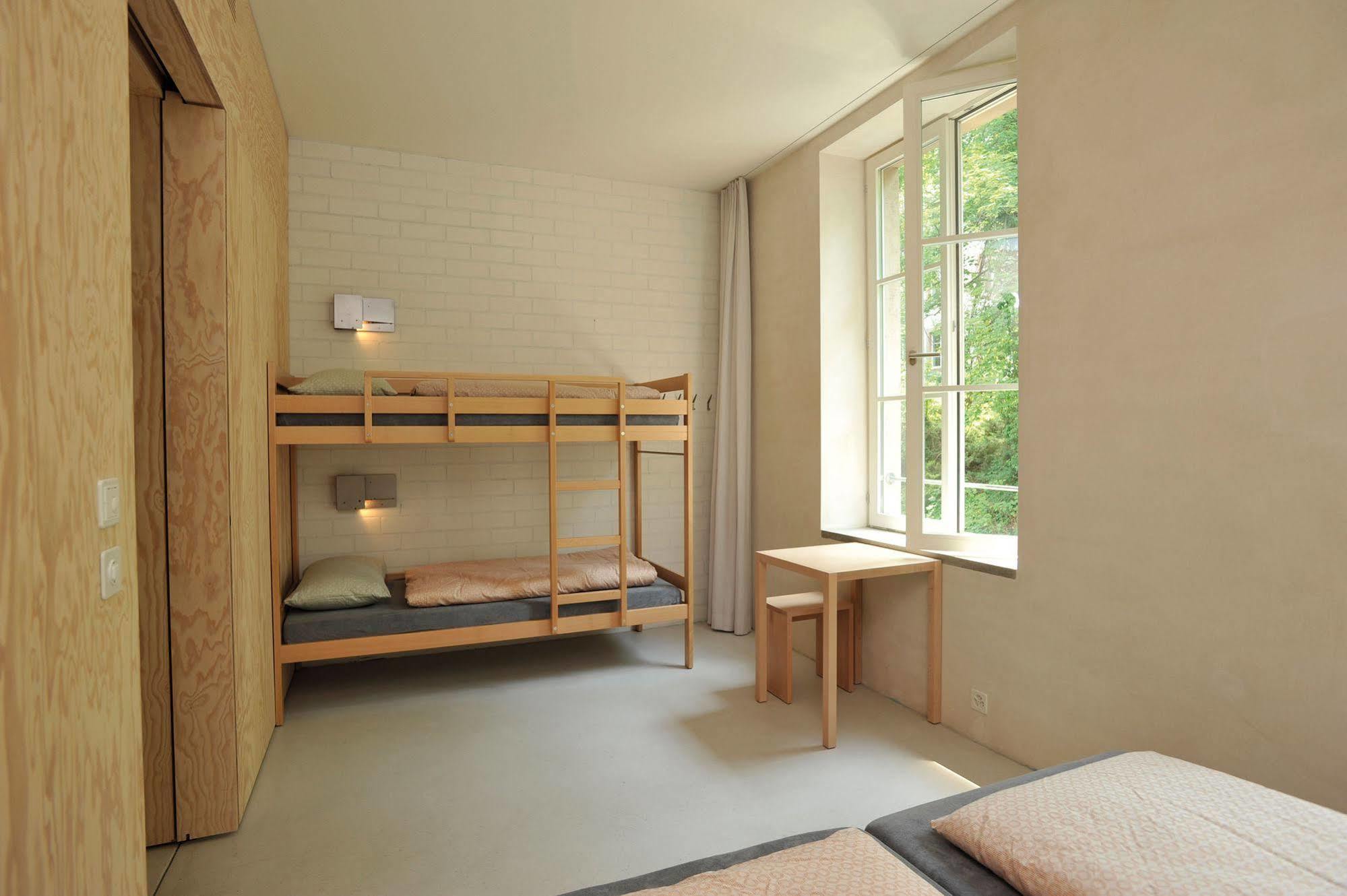 Basel Youth Hostel Екстериор снимка